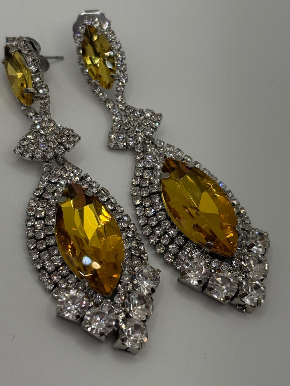 Yellow & White Austrian Crystal Earrings 3” long NWOTS - Picture 4 of 8